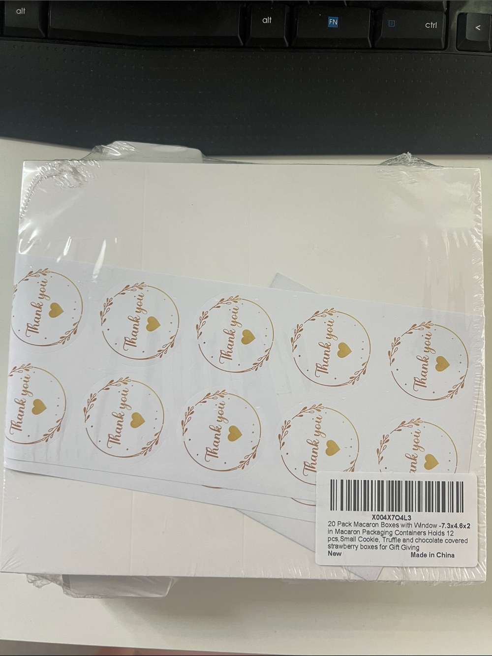 (MAKE AN OFFER) 20 Pack Macaron Boxes with Window - 7.3x4.6x2